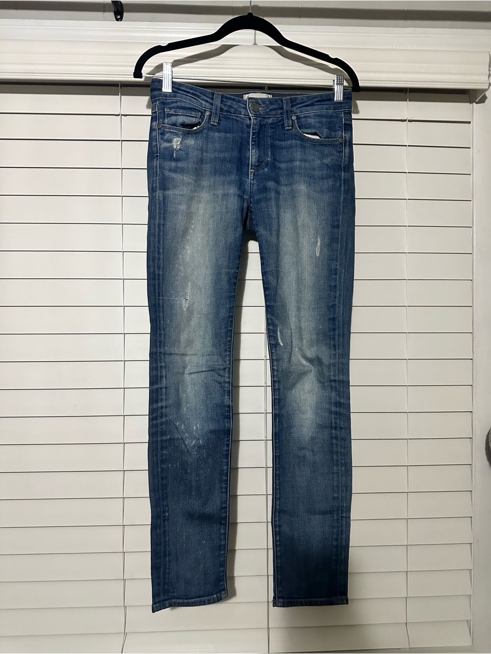 PAIGE Penelope Skinny Jeans Women’s Size 26 Medium Wash Distressed Stretch Denim